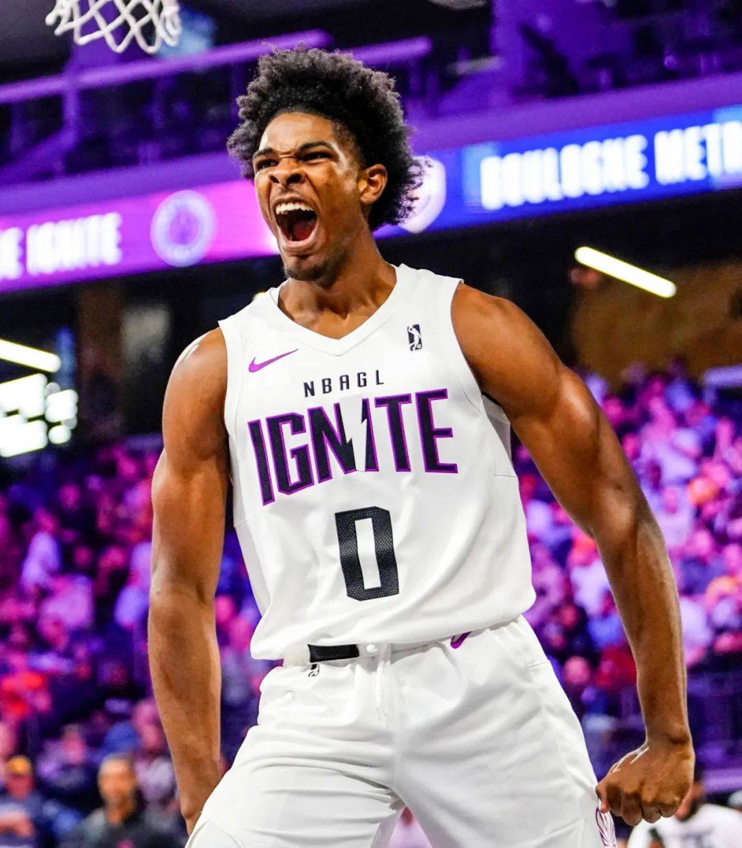 半岛体育-NBA宣布调整赛程，球队备战遇阻