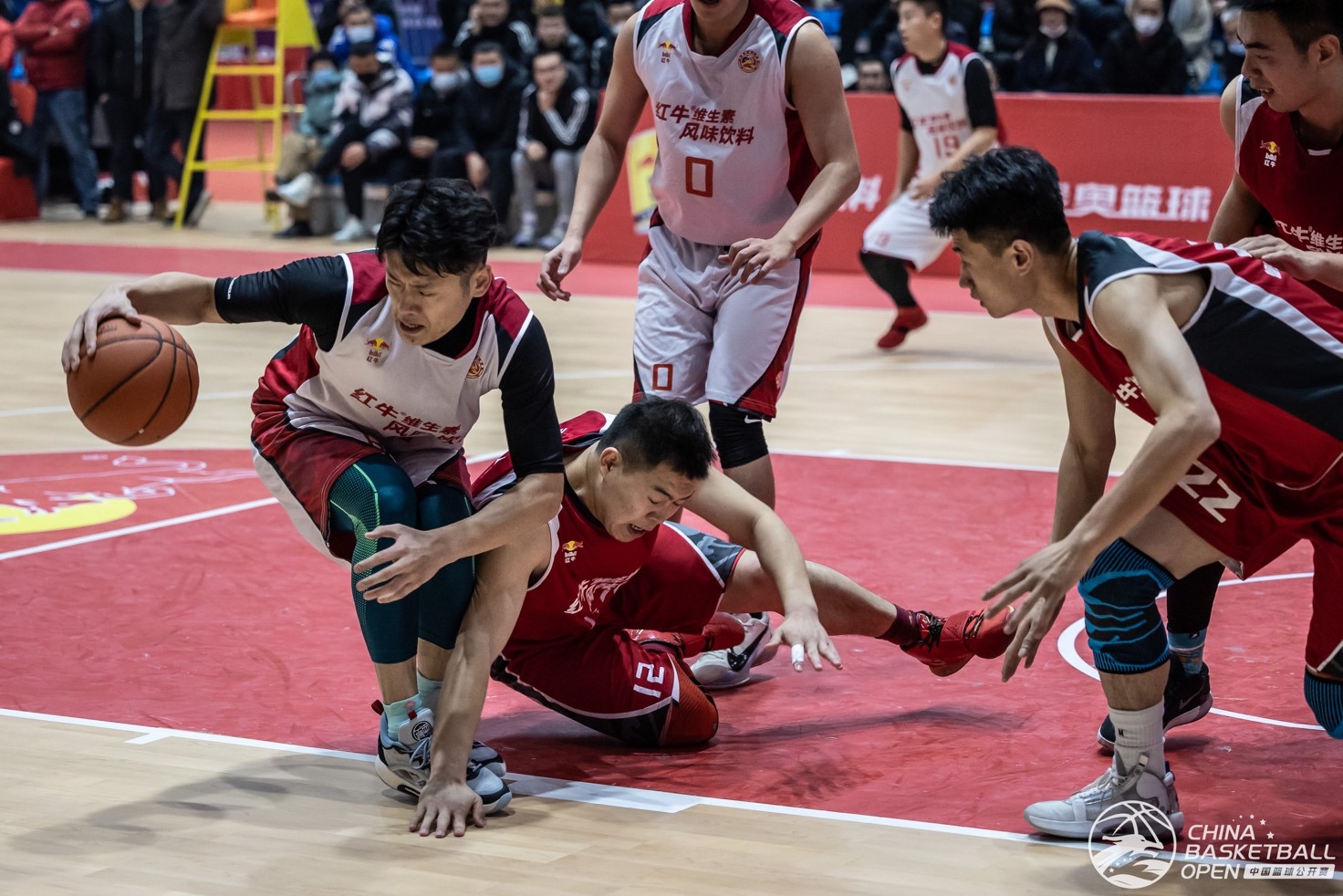 半岛体育-中国篮球职业比赛迎来高潮