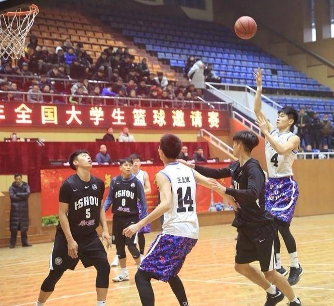 半岛体育-热辣篮球赛事成为广大球迷关注焦点